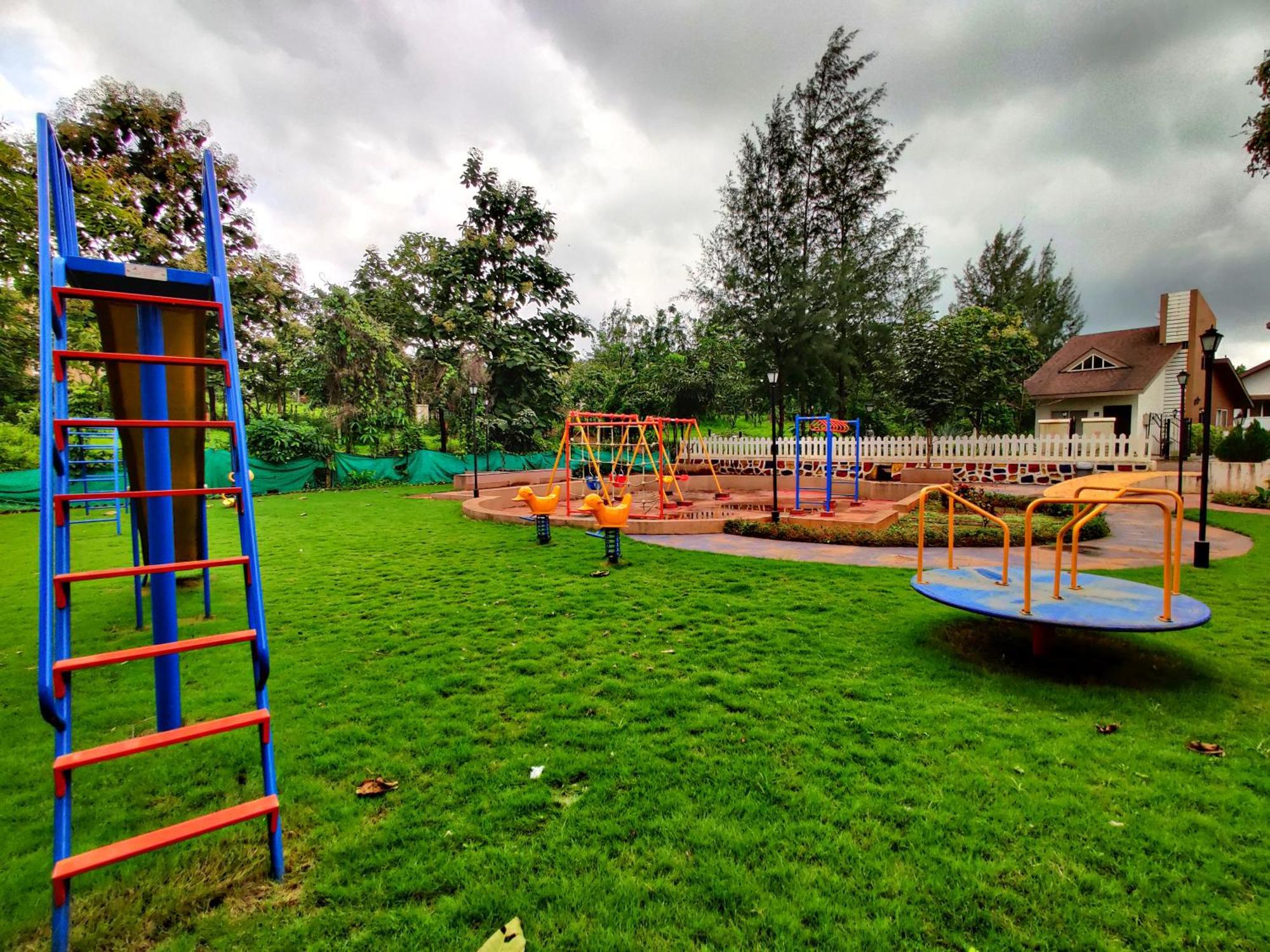 Pushpam Sanskruti Resort Karjat - A Pure Veg Resort Dhamni ภายนอก รูปภาพ