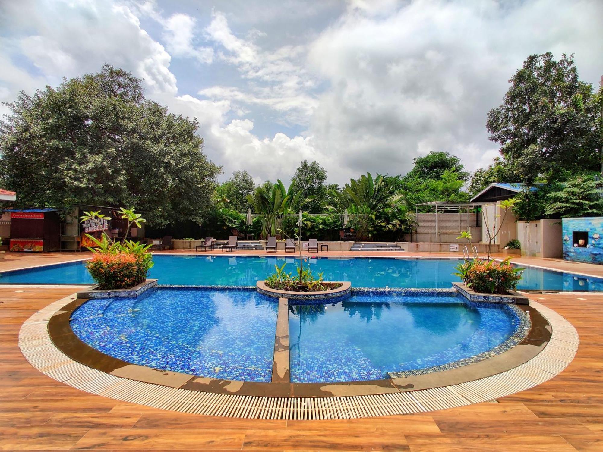 Pushpam Sanskruti Resort Karjat - A Pure Veg Resort Dhamni ภายนอก รูปภาพ