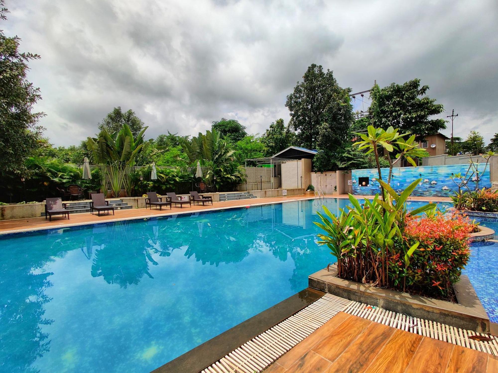 Pushpam Sanskruti Resort Karjat - A Pure Veg Resort Dhamni ภายนอก รูปภาพ