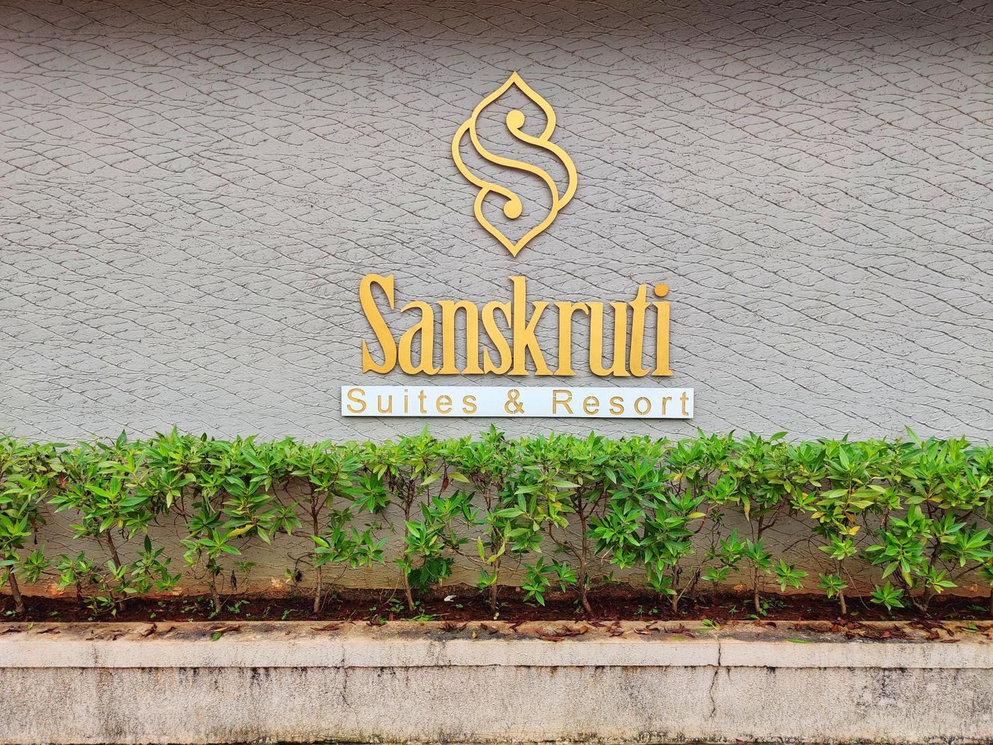 Pushpam Sanskruti Resort Karjat - A Pure Veg Resort Dhamni ภายนอก รูปภาพ