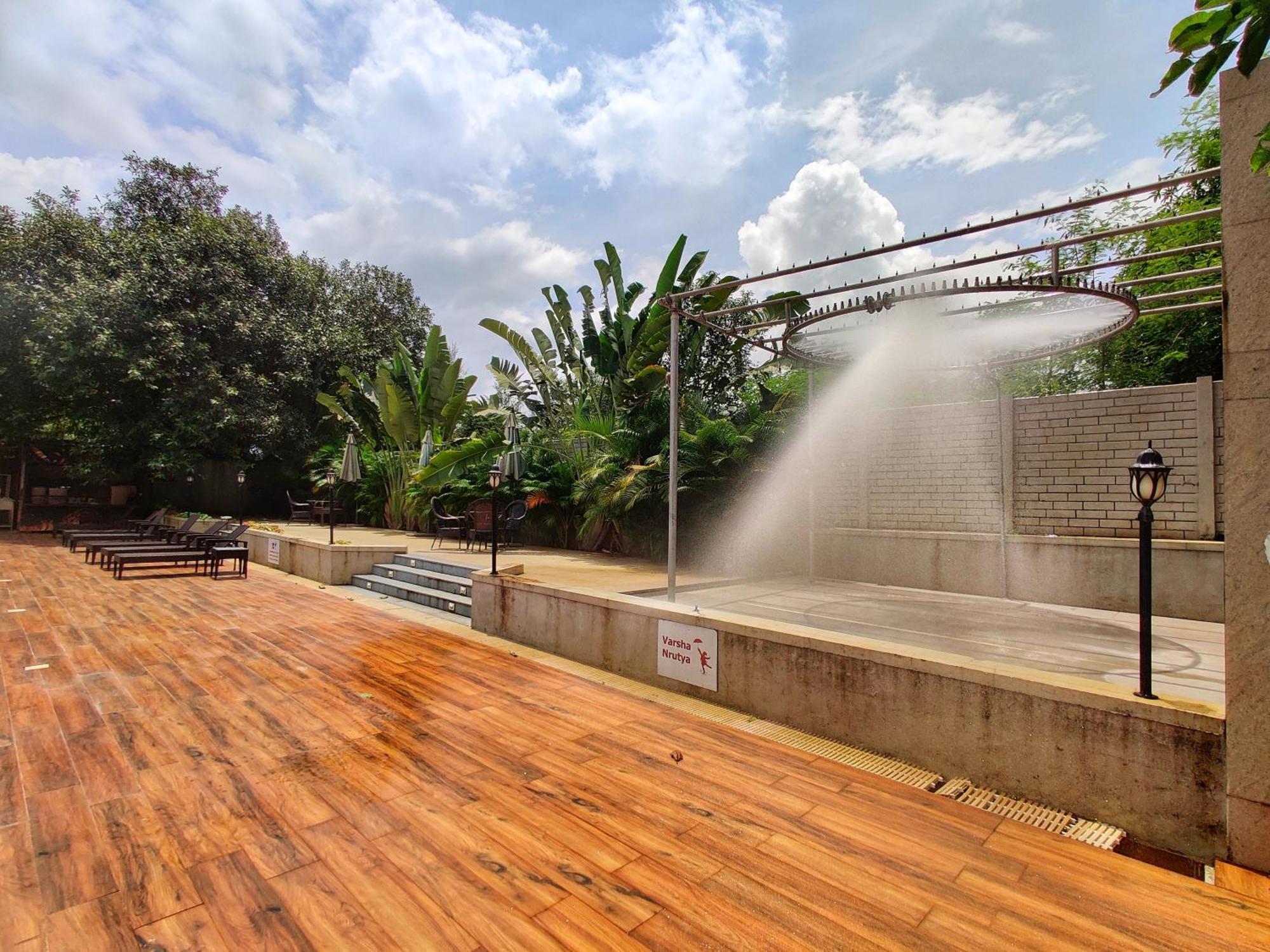 Pushpam Sanskruti Resort Karjat - A Pure Veg Resort Dhamni ภายนอก รูปภาพ